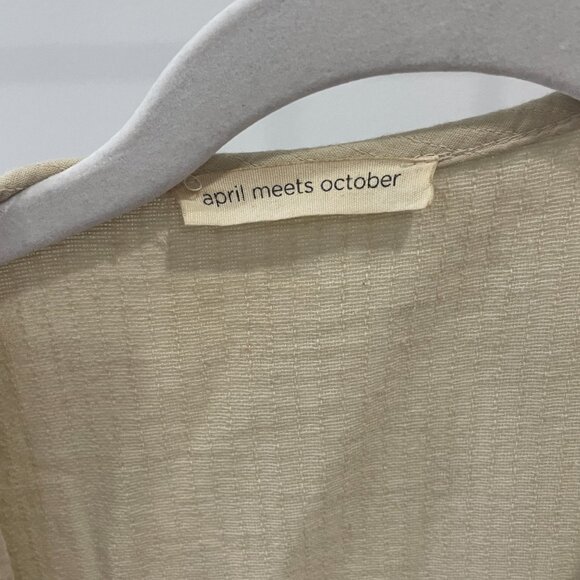 April Meets October Cream Oversized Wrap / Robe Sweater - Picture 2 of 3